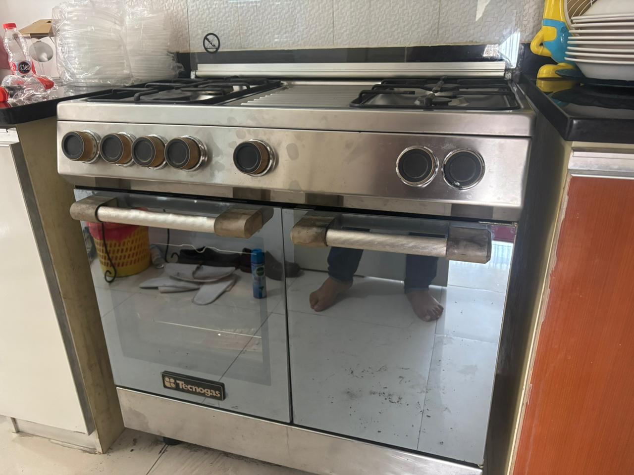 Pekerjaan Tecnogas 1